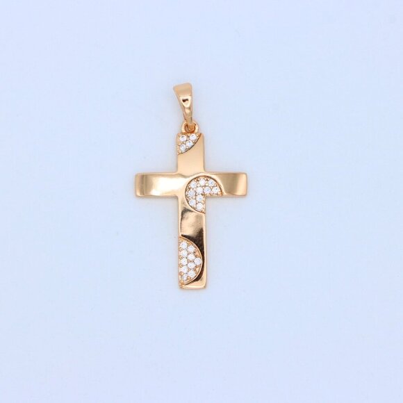 "Elegant Rose Gold Cross Pendant with Crystal Accents for Women & Men, XPPT1738 - Picture 11 of 13